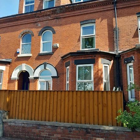 Monarch House Hotel Manchester Exterior photo